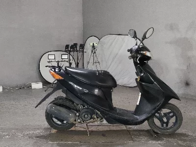 Suzuki ADDRESS V50