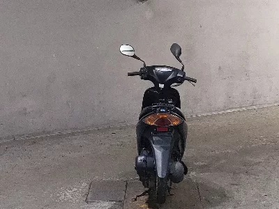 Suzuki ADDRESS V50