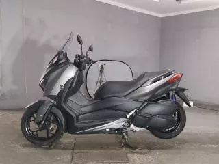 Yamaha X-MAX250