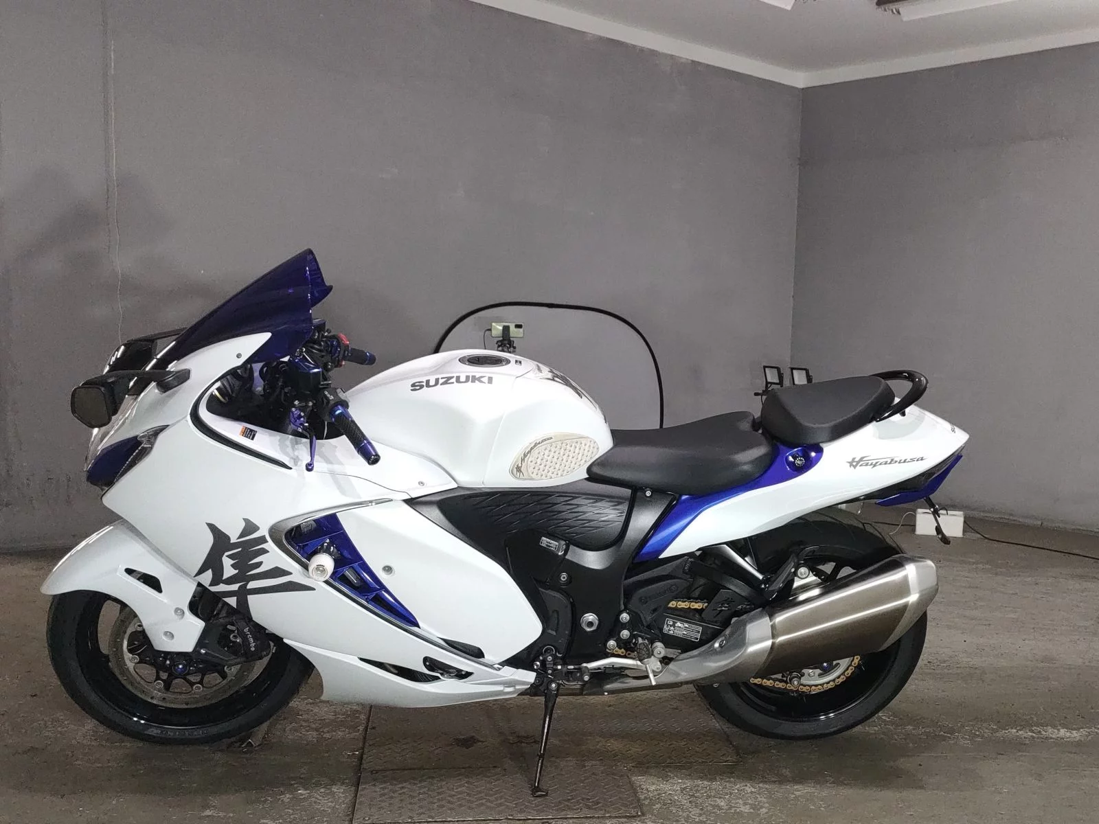 Suzuki GSX1300R HAYABUSA  с аукциона в Японии