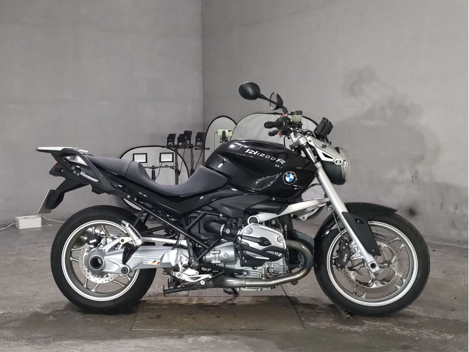 BMW BMW R1200R  с аукциона в Японии