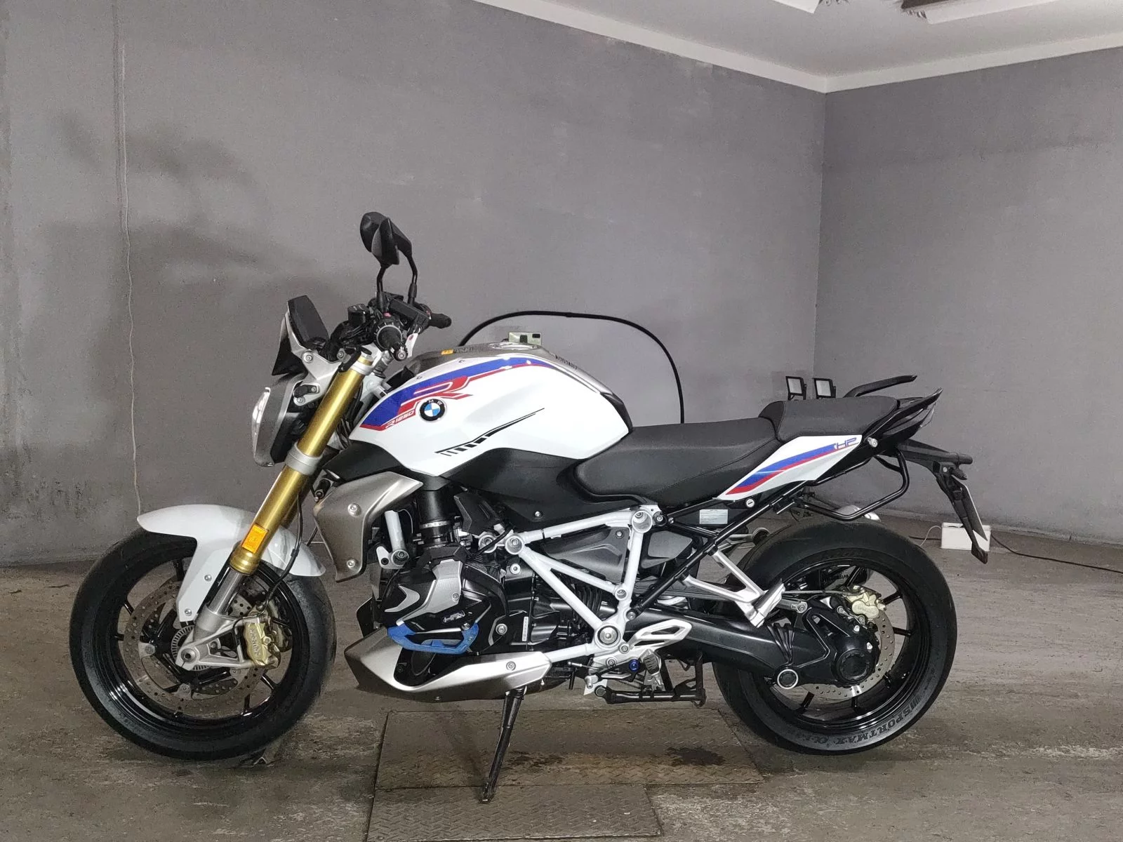 BMW BMW R1250R  с аукциона в Японии