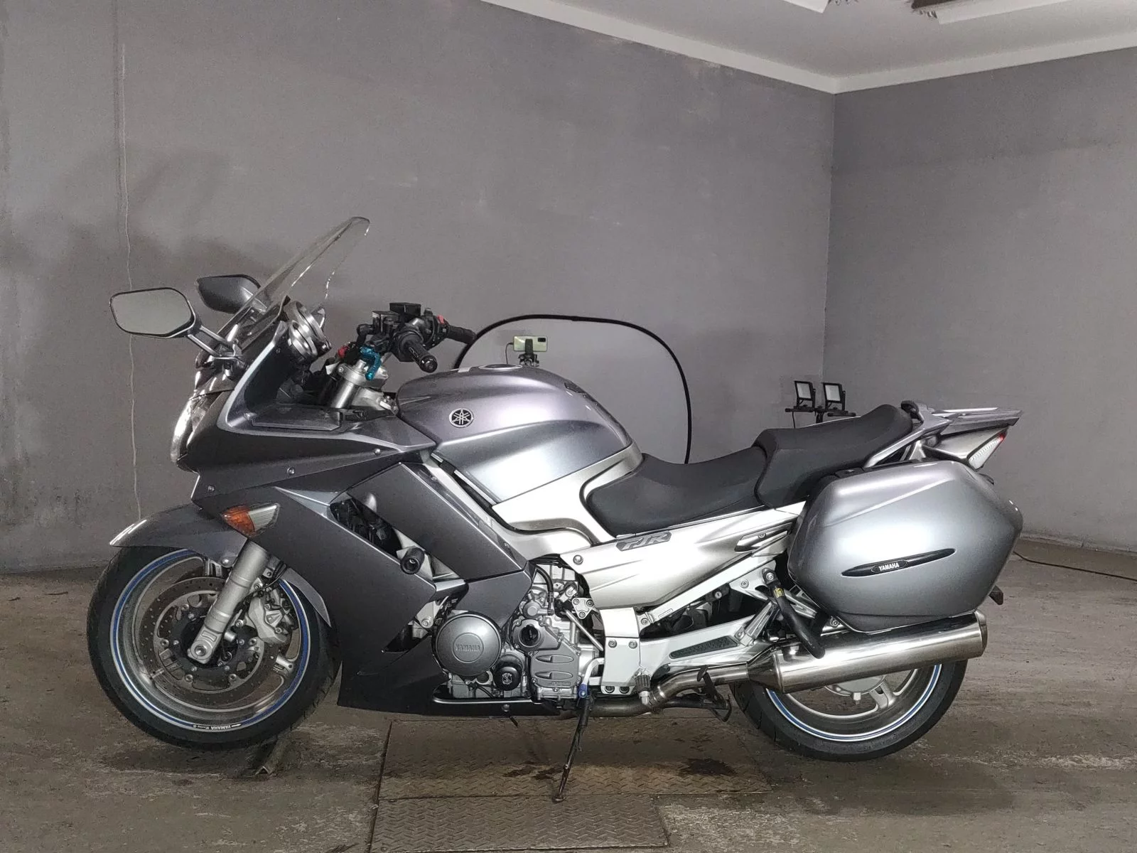 Yamaha FJR1300A  с аукциона в Японии