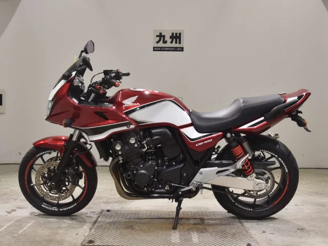 Honda CB400SFV-4 BOLDORABS 2021