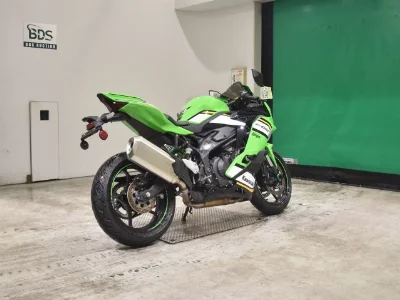 Kawasaki ZX-4RR с аукционов Японии