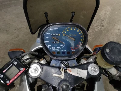 Suzuki GSX1100S KATANA