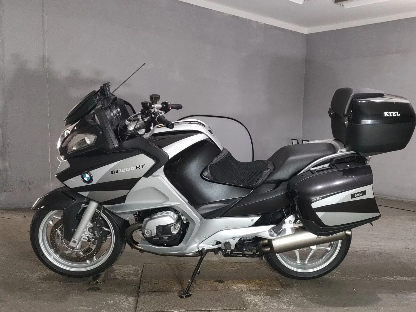 BMW BMW R1200RT  с аукциона в Японии