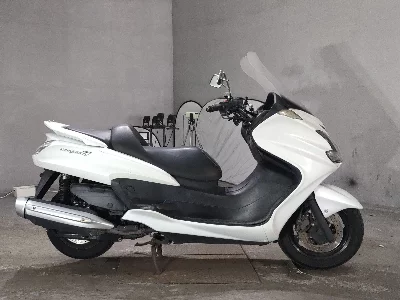 Yamaha GRAND MAJESTY400
