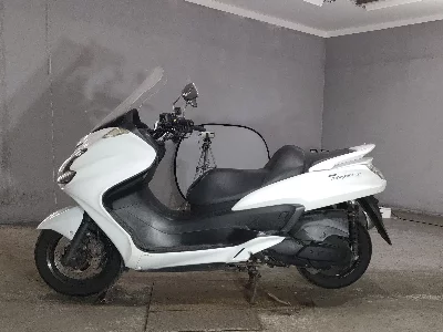 Yamaha GRAND MAJESTY400
