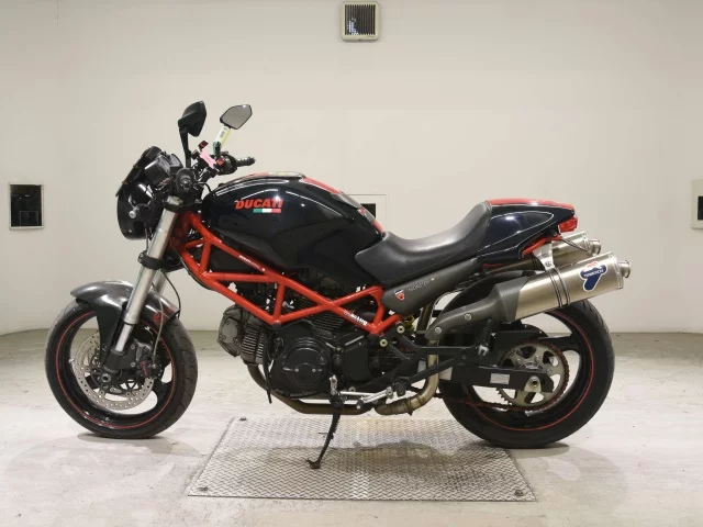 Ducati DUCATI MONSTER 400 IE  с аукциона в Японии