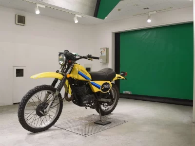 Suzuki TS250