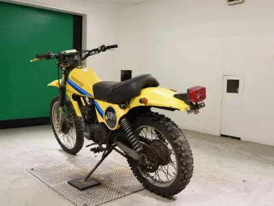 Suzuki TS250