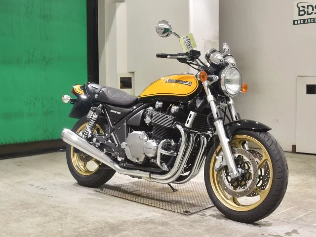 Kawasaki ZEPHYR1100  с аукциона в Японии