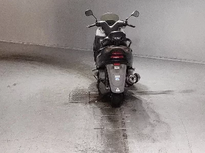 Yamaha MAJESTY 125