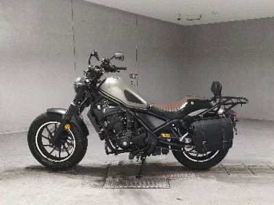 Honda REBEL