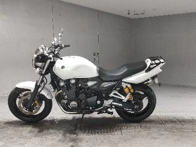 Yamaha XJR1300