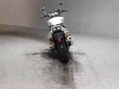Yamaha XJR1300