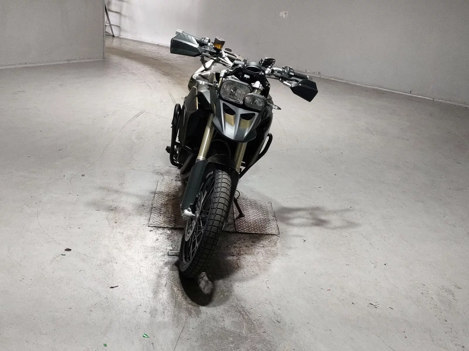 BMW BMW F800GS  с аукциона в Японии