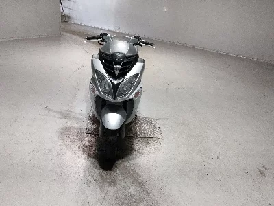 SYM SYM RV200I
