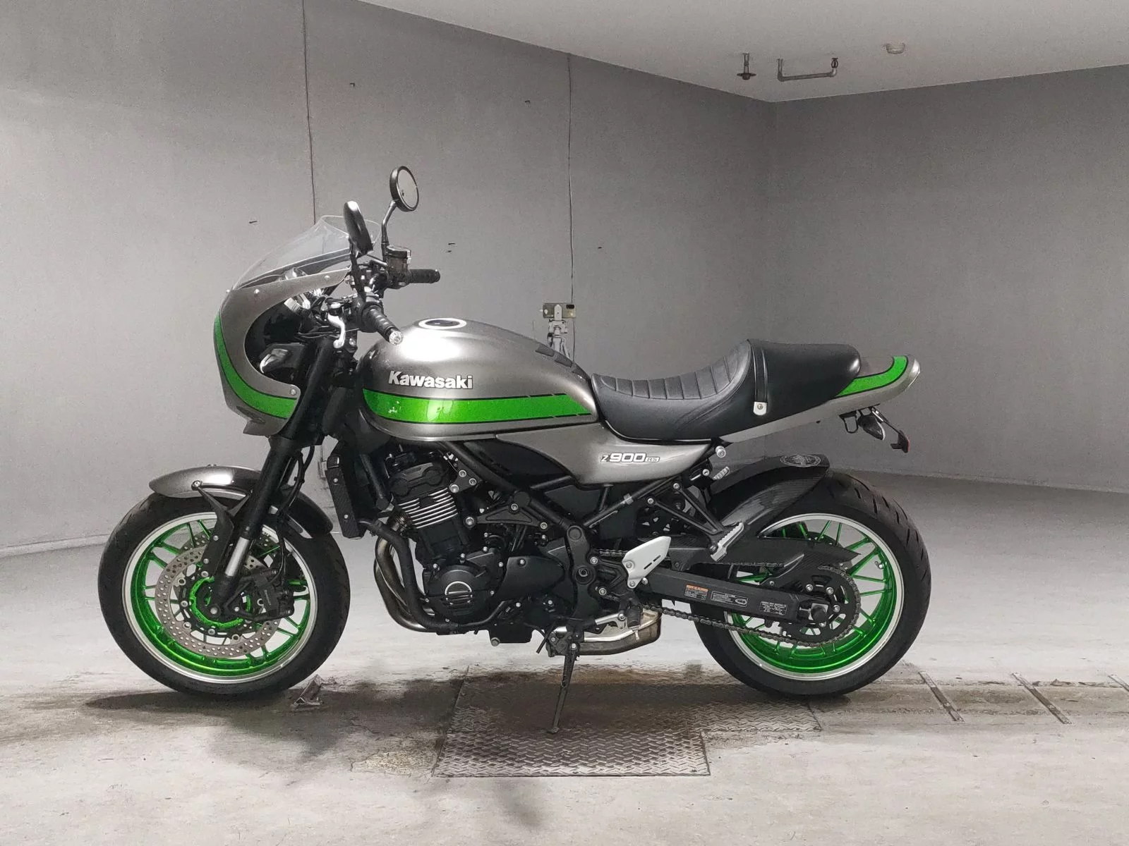 Kawasaki Z900RSKAFE  с аукциона в Японии