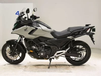 Мотоцикл из Японии Honda NC750X-3