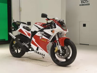 Yamaha TZR250R