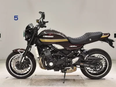 Kawasaki Z900RS