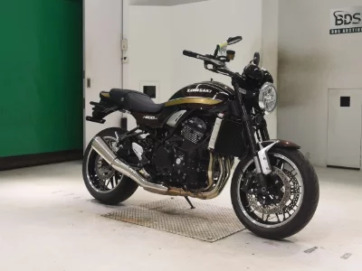 Kawasaki Z900RS
