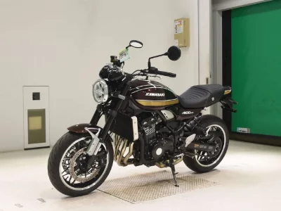 Kawasaki Z900RS
