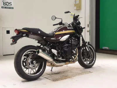 Kawasaki Z900RS