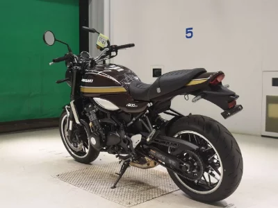 Kawasaki Z900RS