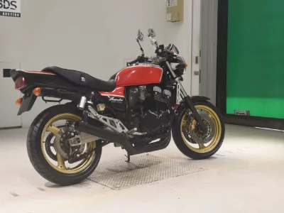 Suzuki GSX400