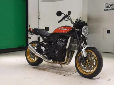 Kawasaki Z900RS