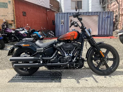 Harley-Davidson  HARLEY FXBBS