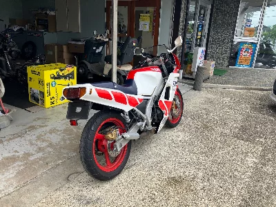Yamaha TZR250-1