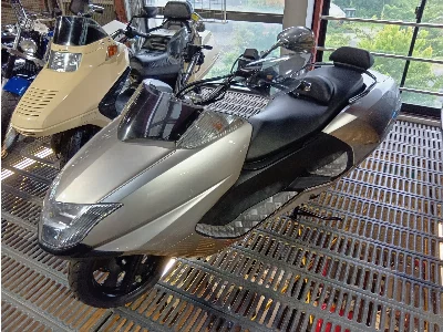 Yamaha MAXAM250