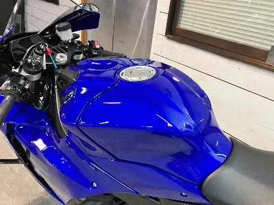 Yamaha YZF-R1