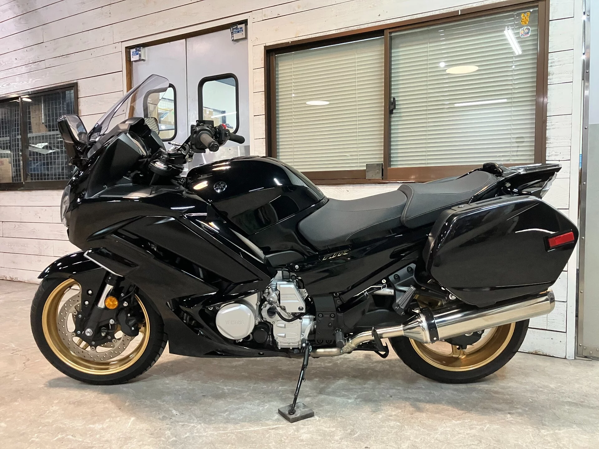 Yamaha FJR1300AS  с аукциона в Японии