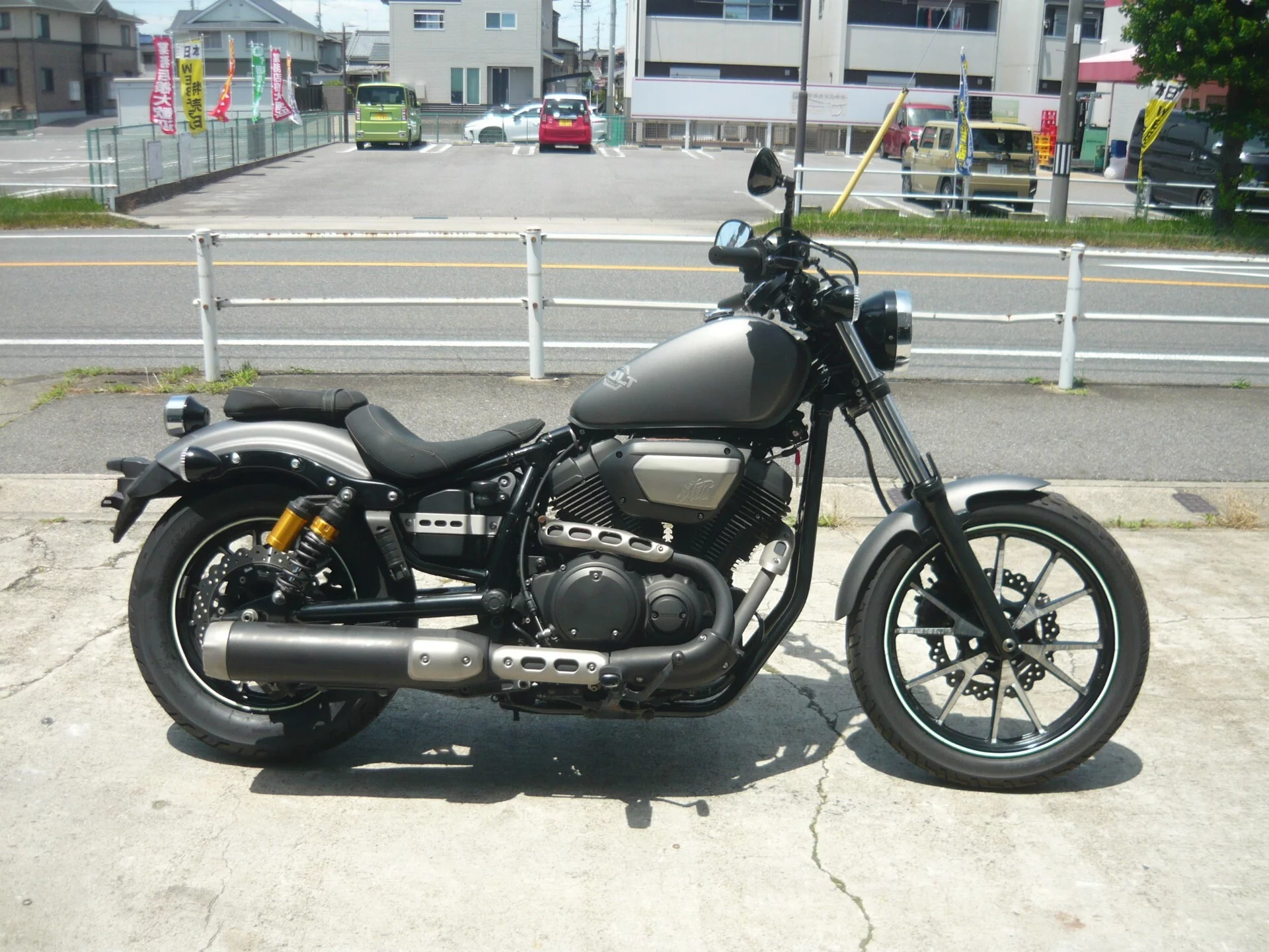 Yamaha BOLT R-SPEC  с аукциона в Японии