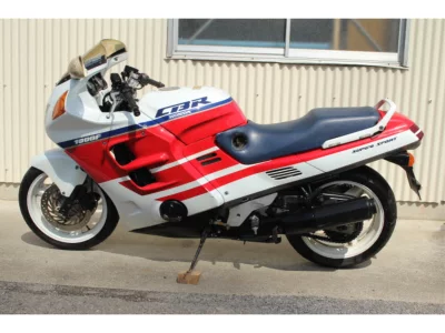 Honda CBR1000F с аукционов Японии
