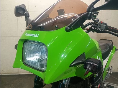 Kawasaki GPZ900R