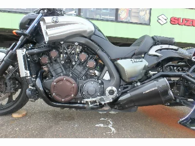 Yamaha V-MAX TRIKE