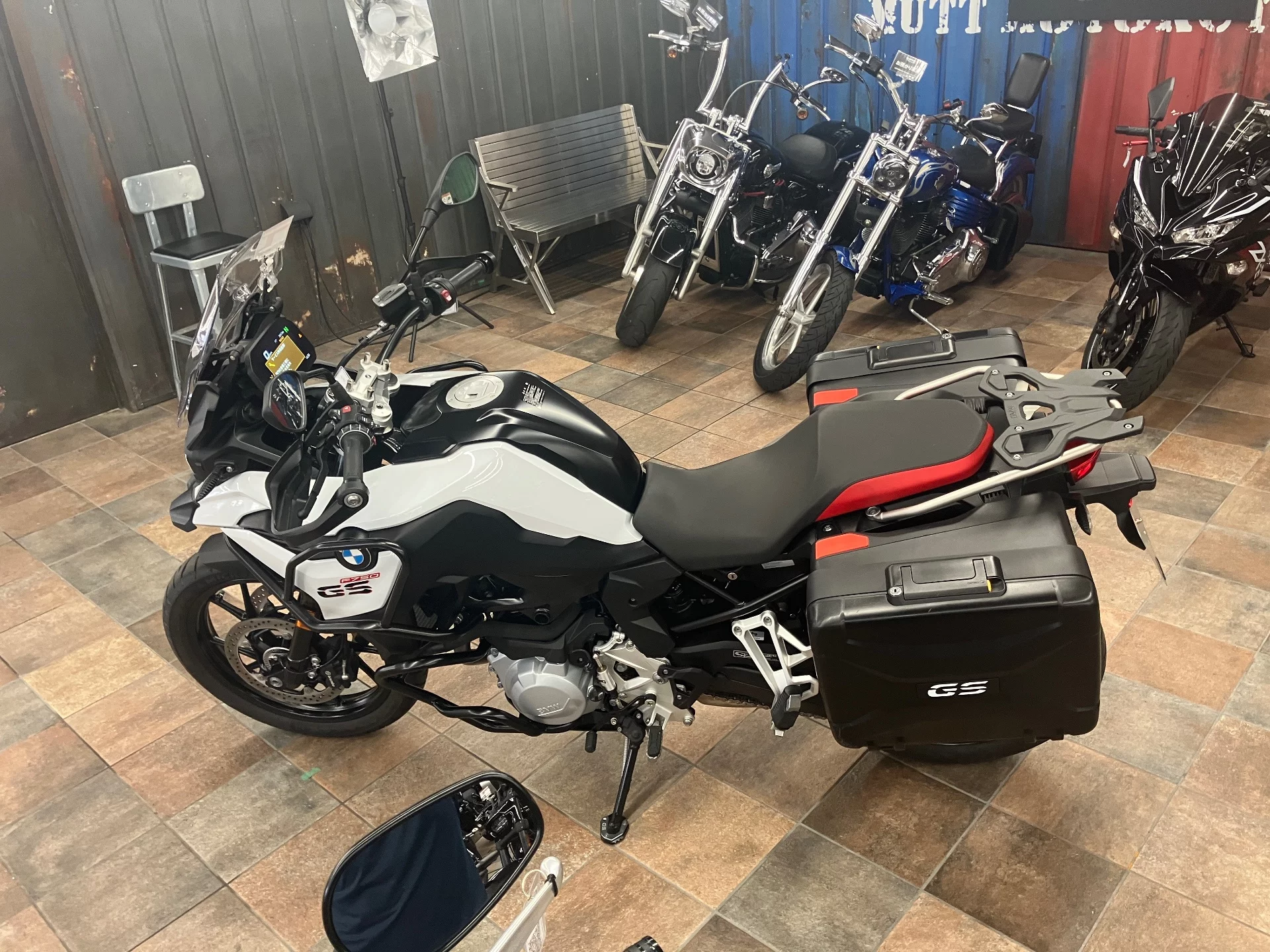 BMW BMW F750GS  с аукциона в Японии