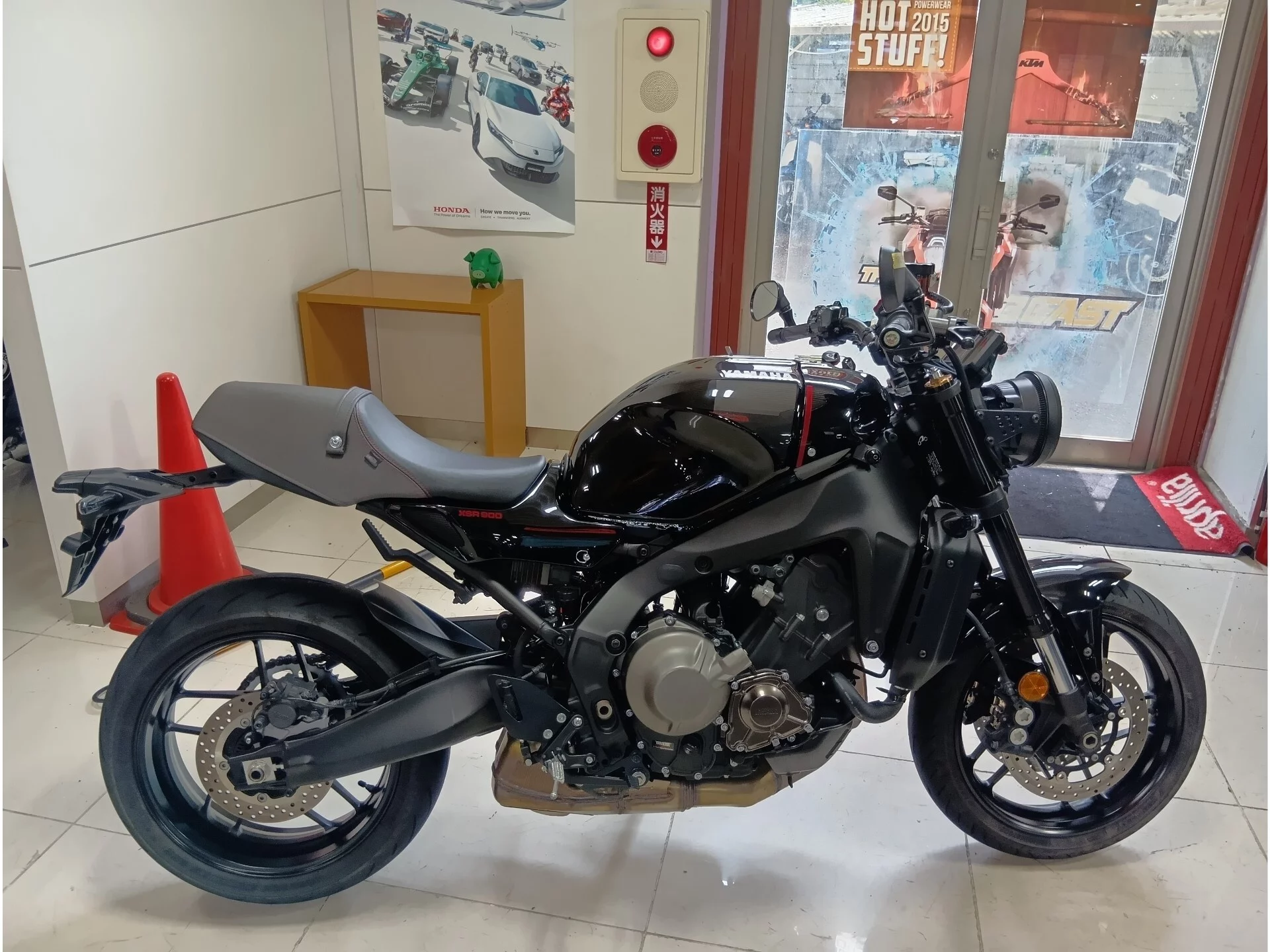 Yamaha XSR900  с аукциона в Японии