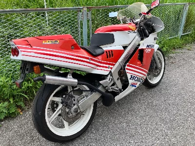 Honda NSR250R-1