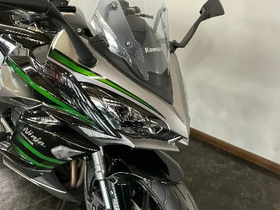 Kawasaki Ninja 1000SX