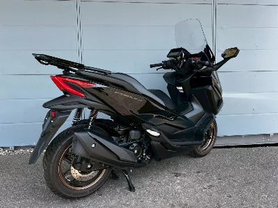 Honda FORZA 250
