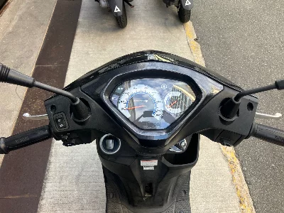 Yamaha AXIS Z