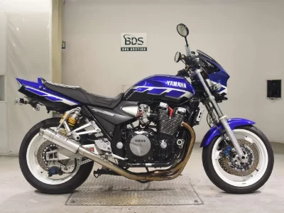 Yamaha XJR1300