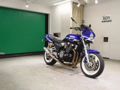 Yamaha XJR1300